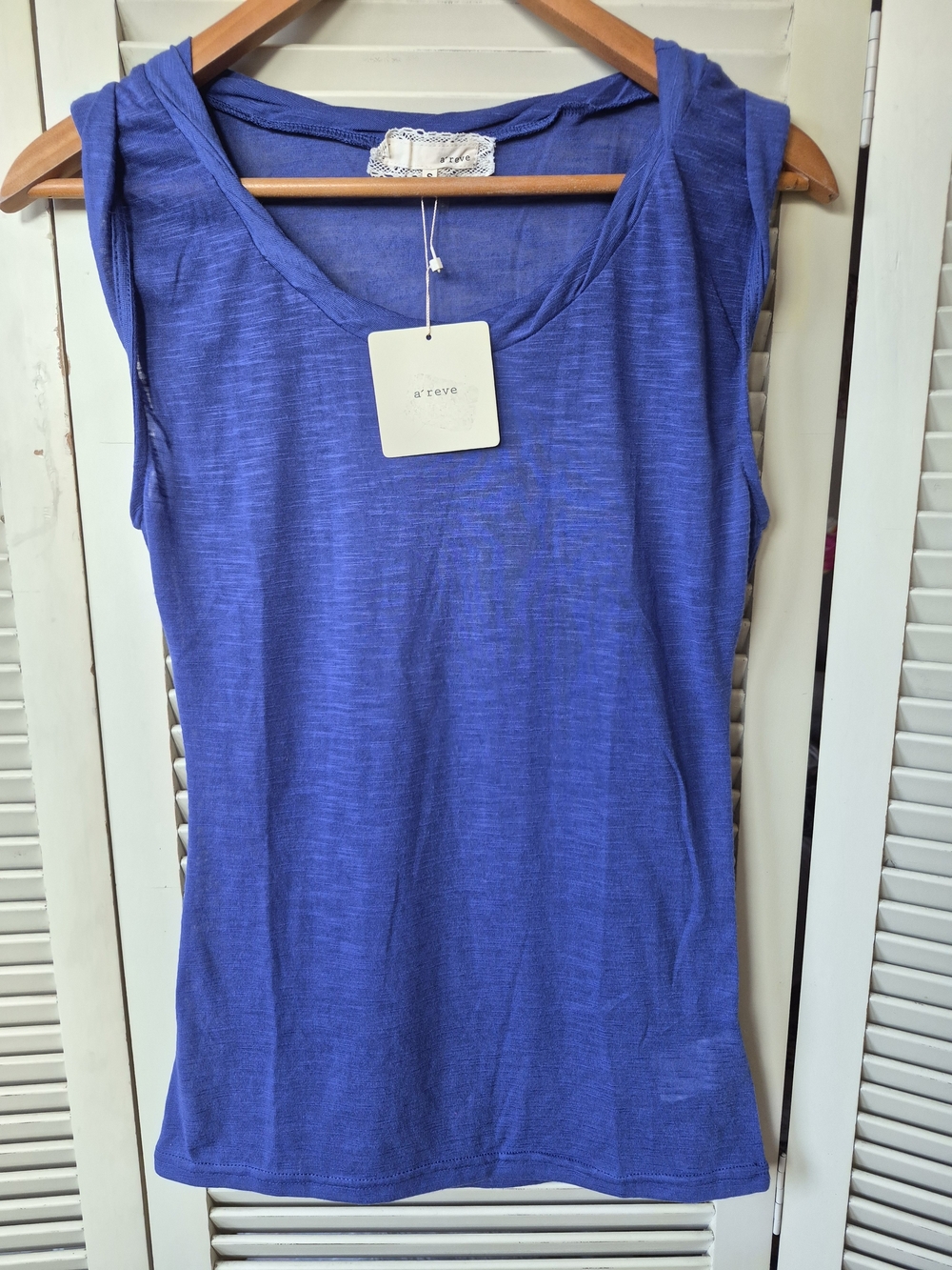 a'reve Women's NWT Blue Sheer Scoop Neck Tank Size Small